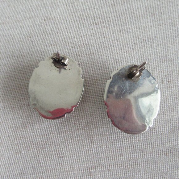 Native American Sterling and Malachite Stud Earrings 0.75" x 0.80 - Picture 4 of 8